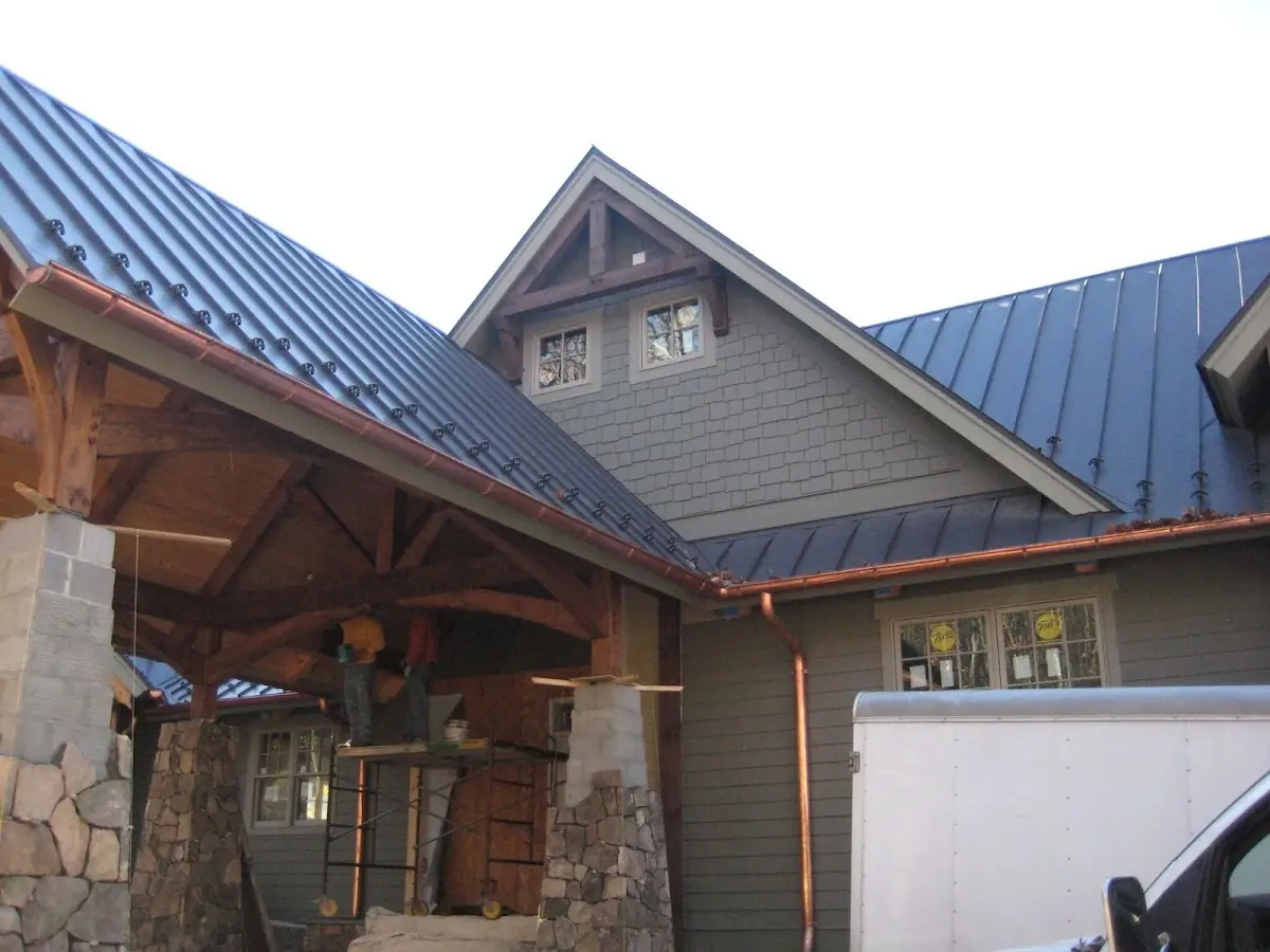 Craftsman Roofing team delivering quality roofing work in Middlebury